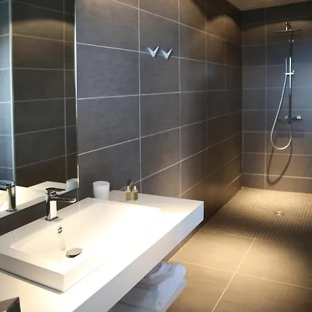 Sleeps 12 Pool Air Con Wifi 盖塔里